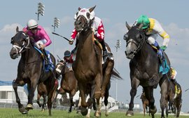 Channel Maker prevails in a Breeders’ Stakes thriller