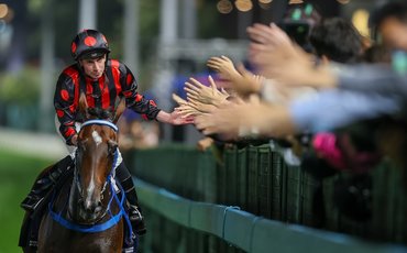 What’s been happening: Ryan Moore in Hong Kong, Ka Ying Rising draws rail, Frankie Dettori farewell tour, Billy Loughnane 200 and more …