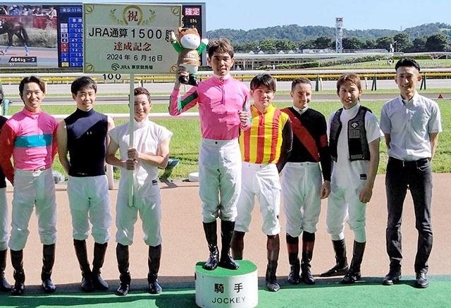 Keita Tosaki: rode 1,500th JRA winner at Tokyo racecourse. Photo: netkeiba.com