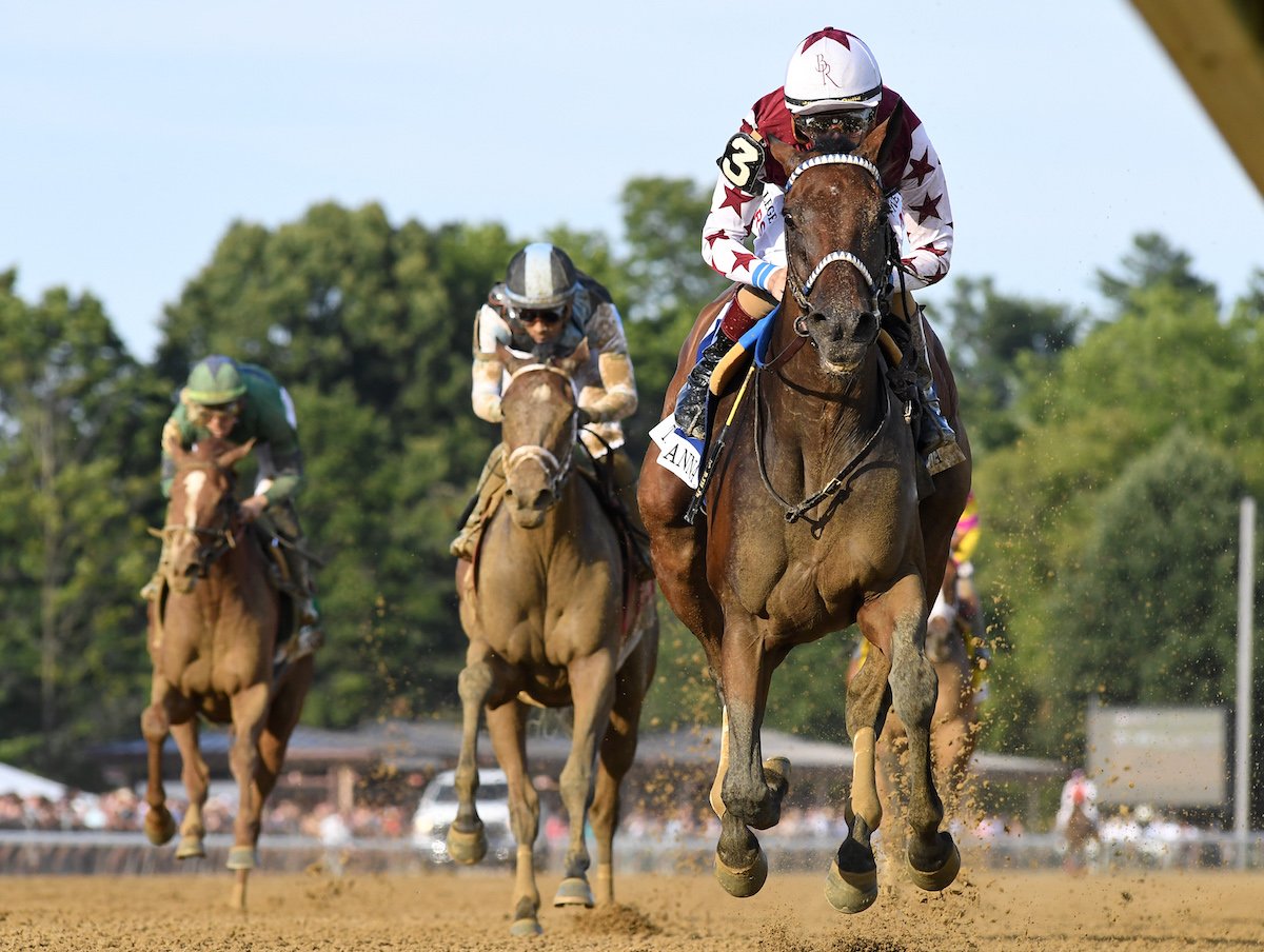 Different gravy: Thorpedo Anna (Brian Hernandez) wins the CCA Oaks. Photo: NYRA / Coglianese