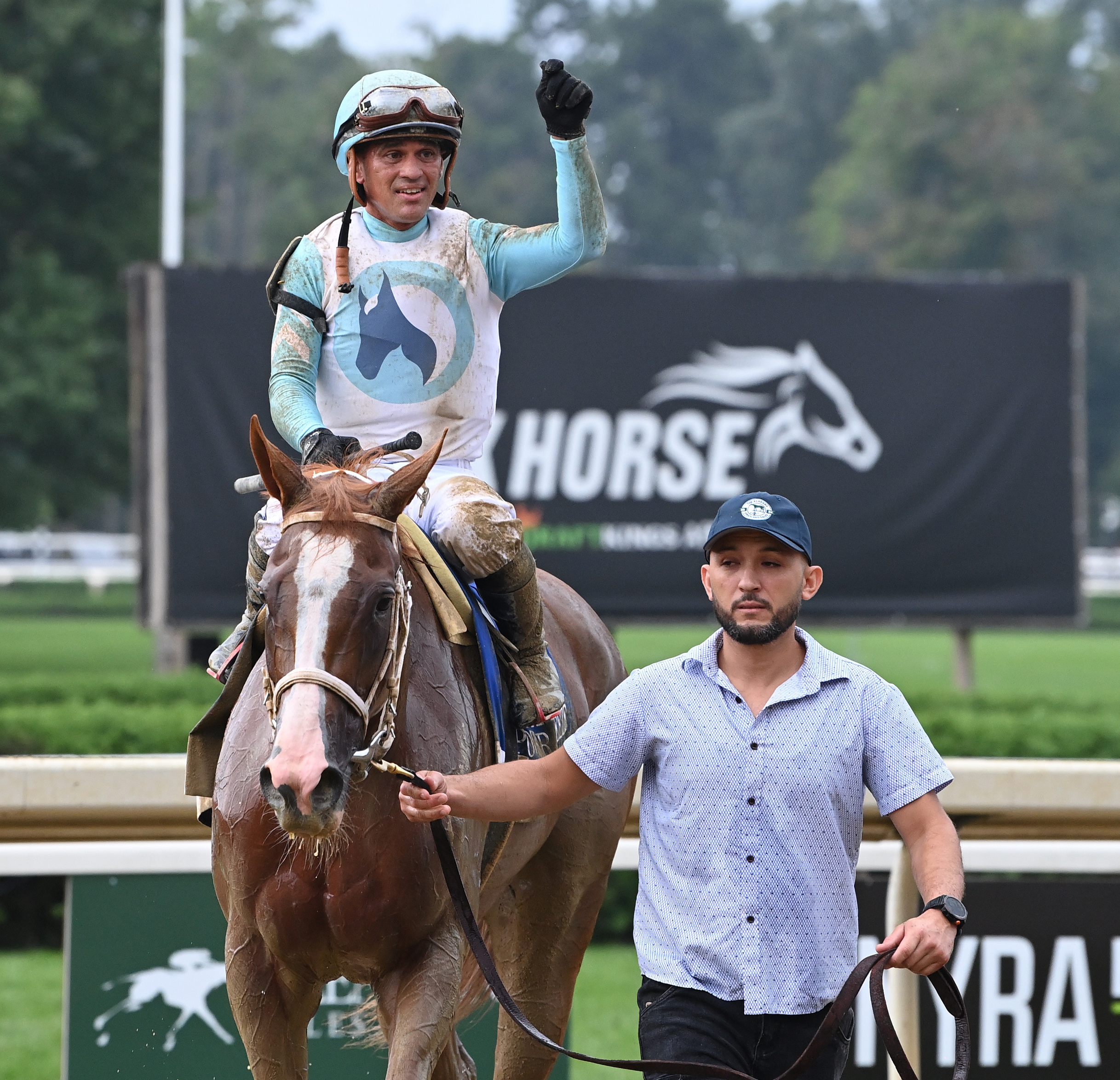 Javier Castellano acknowledges the Saratoga crowd after scoring on Power Squeeze. Photo: NYRA / Susie Raisher (Coglianese)