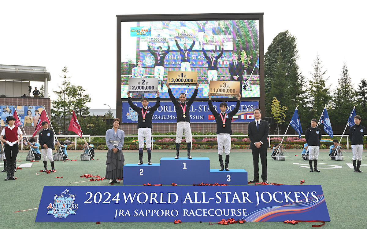 Gold medal: Joao Moreira clinched his second World All-Star Jockeys' title. Photo: Japan Racing Association