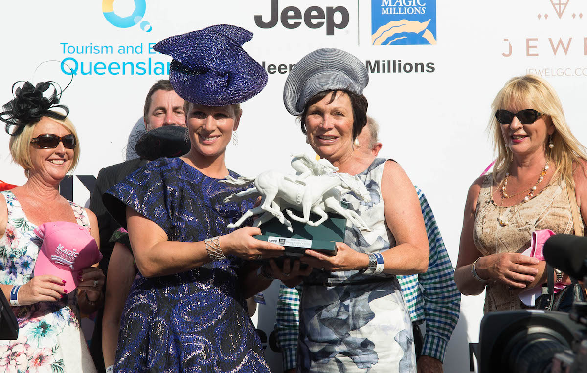 Christine Cook receives a trophy from MMRW ambassador Zara Tindall after the Magic Millions 2Y0 Classic in 2016. Photo: Dave Goudie / Eagle Images