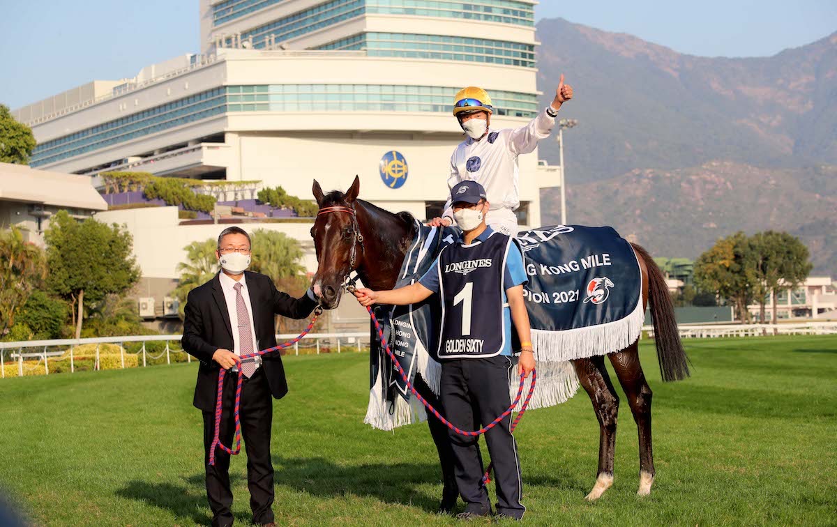 Number one: Golden Sixty with trainer Francis Lui and jockey Vincent Ho. Photo: HKJC