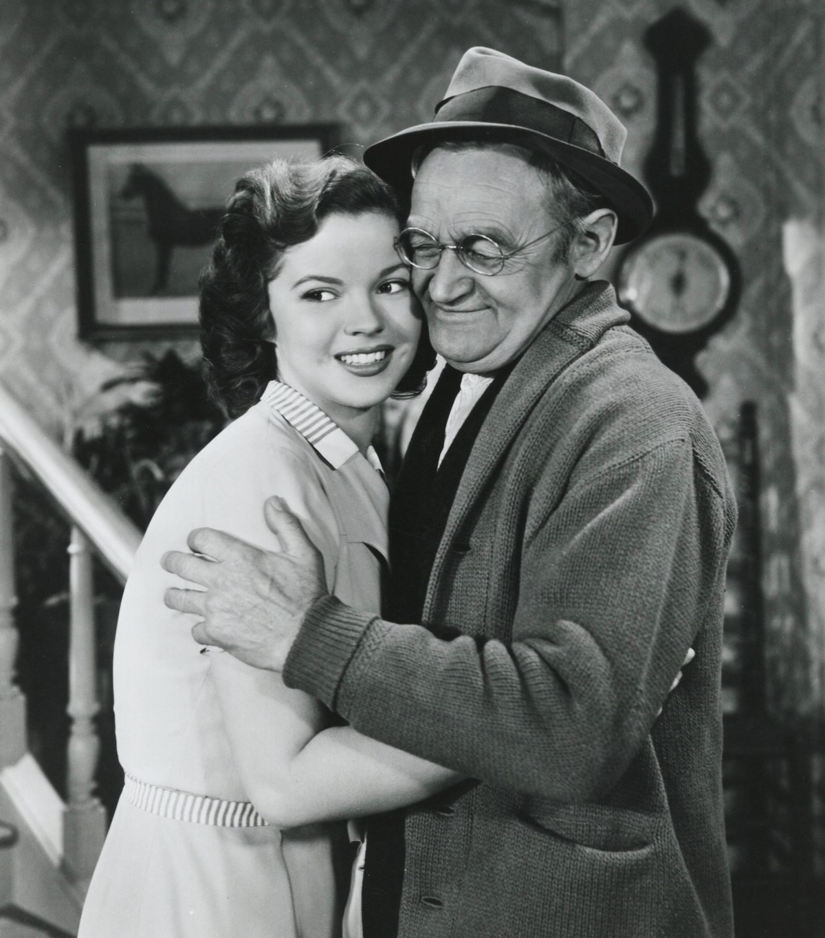 Barry Fitzgerald is Shirley Temple's horse-wise Irish uncle. (Warner Bros.)