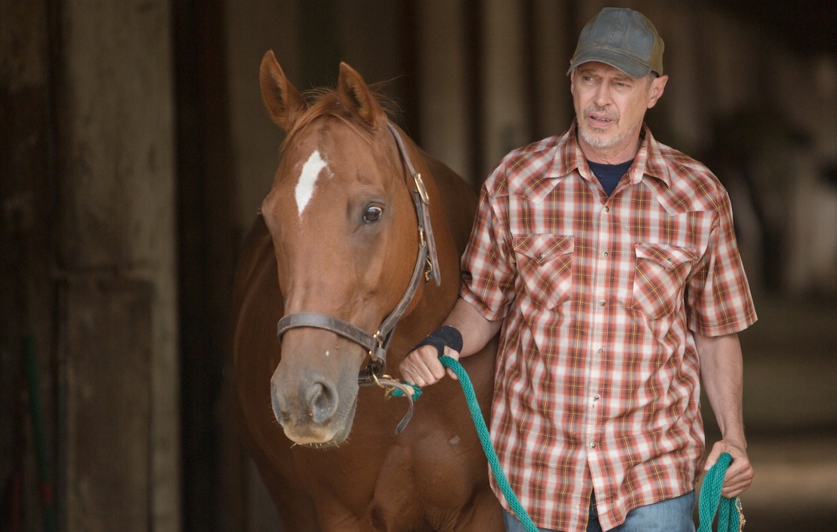 There is no love lost between Buscemi's hard-nosed trainer and Lean On Pete. (A24 photo)