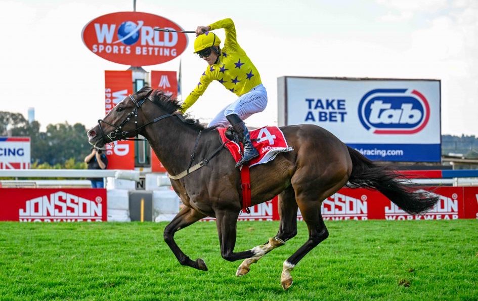 Isivunguvungu (Richard Fourie) wins G1 Computaform Sprint at Turffontein in April 2023. Photo: Chase Liebenberg / goldcircle.co.za